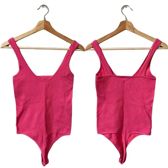NWOT Intimately Free People Women's Size M/L Sleeveless Ribbed Bodysuit Hot Pink - Picture 1 of 14